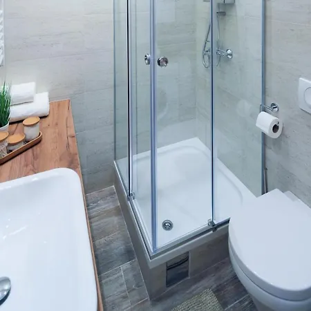 Apartment Arena Big Luxury With Free Parking *