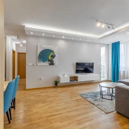 Apartment Arena Big Luxury With Free Parking