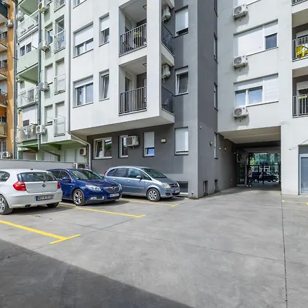 Apartment Arena Big Luxury *